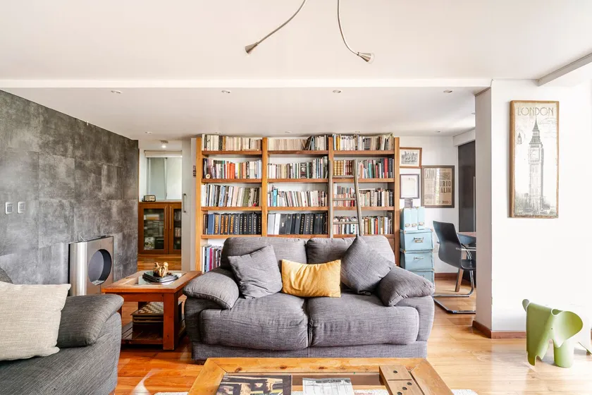 Beautiful 2 bdr apartment in the best zone. - Image 1