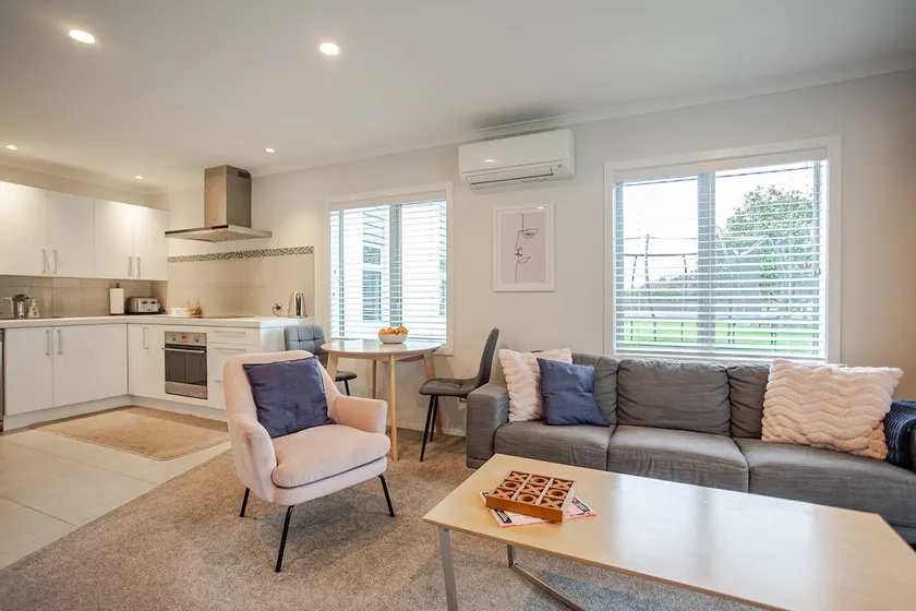 Karaka Rural Guest House - Image 1