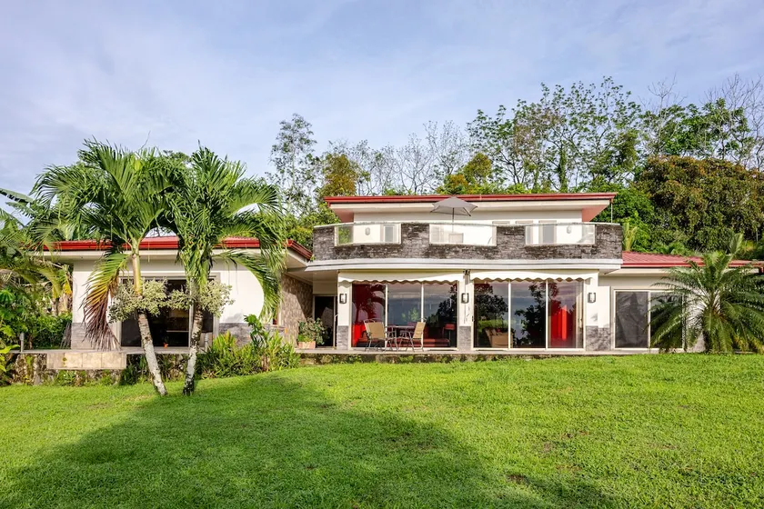 La Fortuna, Alajuela, Costa Rica. (Daniel's House) - Image 1