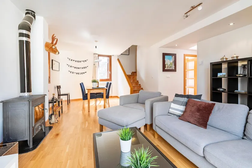 Charmerende hus nær Jaca, 140 m2 - Image 1