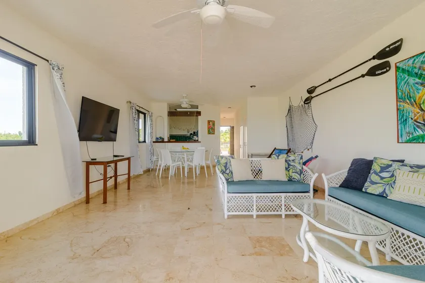 BeachHouse at San Bruno Beach - Image 1