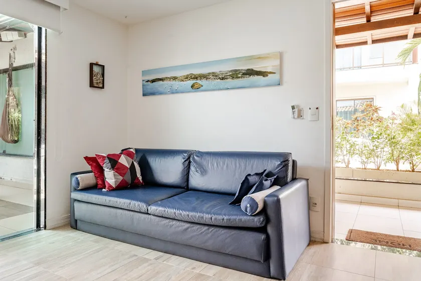 Modern! Privileged location in Búzios - Image 1