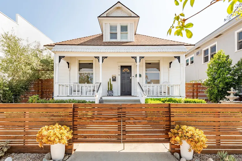 A chic historic home near restaurants and hiking - Image 1