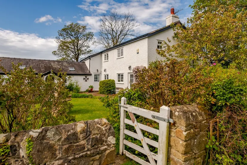 Rhos y Bel Cottage Angelsey - Image 1