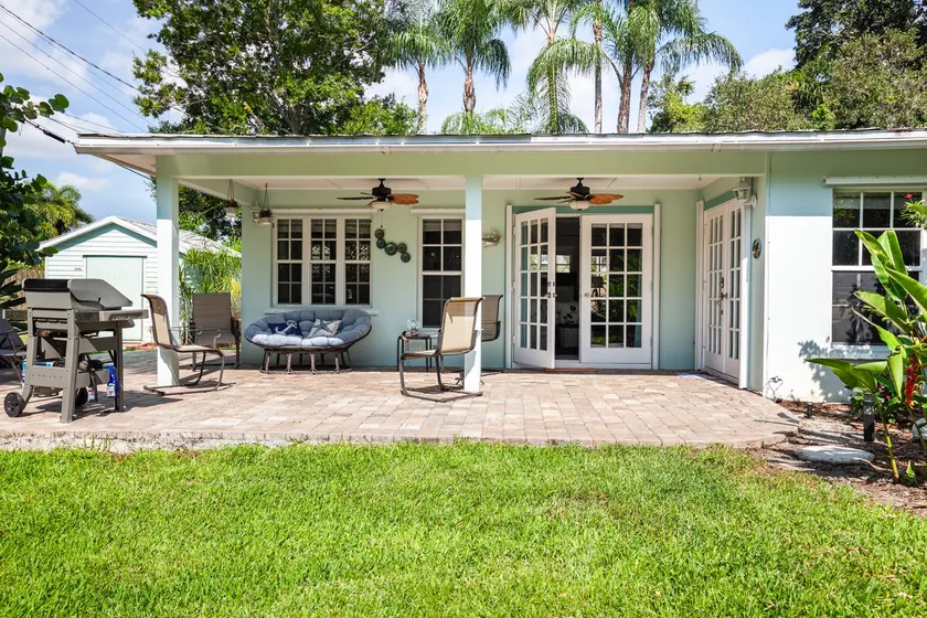 VeroHouse: 3BR 2BA, pet friendly, beautiful fenced back yard, quiet neighborhood - Image 1