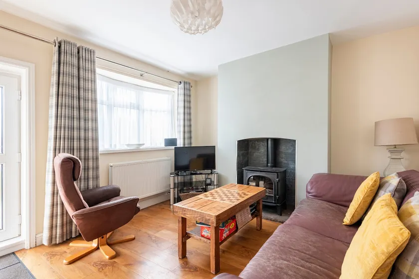 Countryside townhouse - Image 1