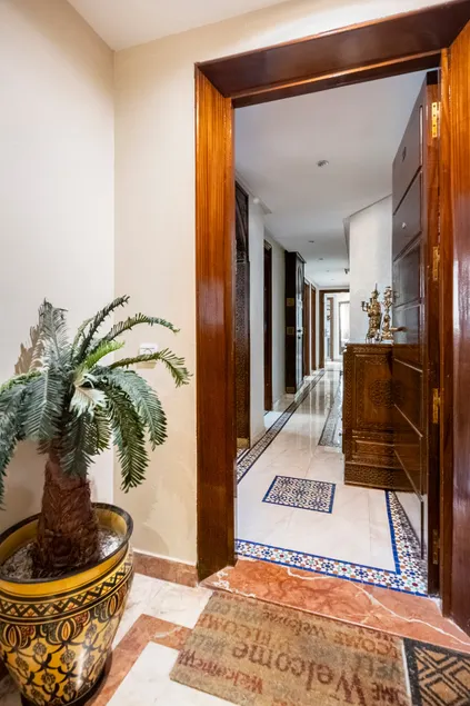 Luxury apartment (next to the Ibis Agdal hotel) - Image 1