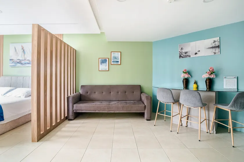 Luxury beach suite - Image 1
