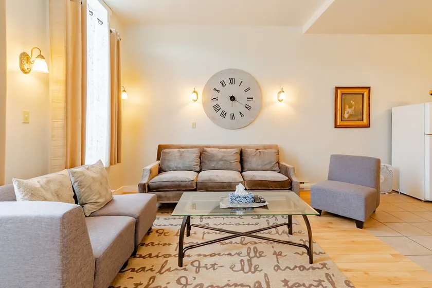Family Condo Style Property near Goderich & Blyth - Image 1