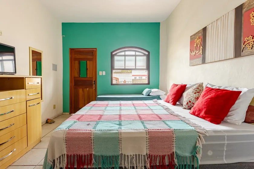Kauai Apt! Wi-Fi, Queen Bed, Parking and Close to Everything - Image 1