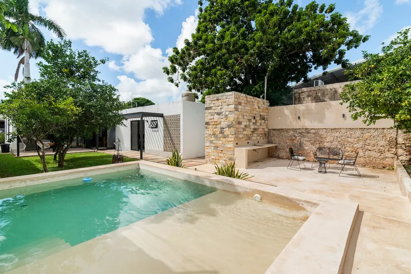 Casa Nuuk Xa’an – Garden + Pool - Image 1