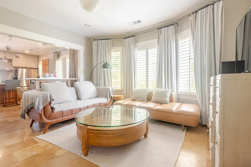 2. Amazing Comfort J street - Image 1