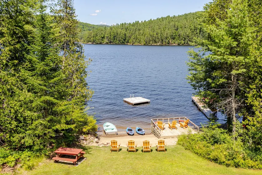 Private Sandy Beach with 125 feet of lake frontage - Image 1