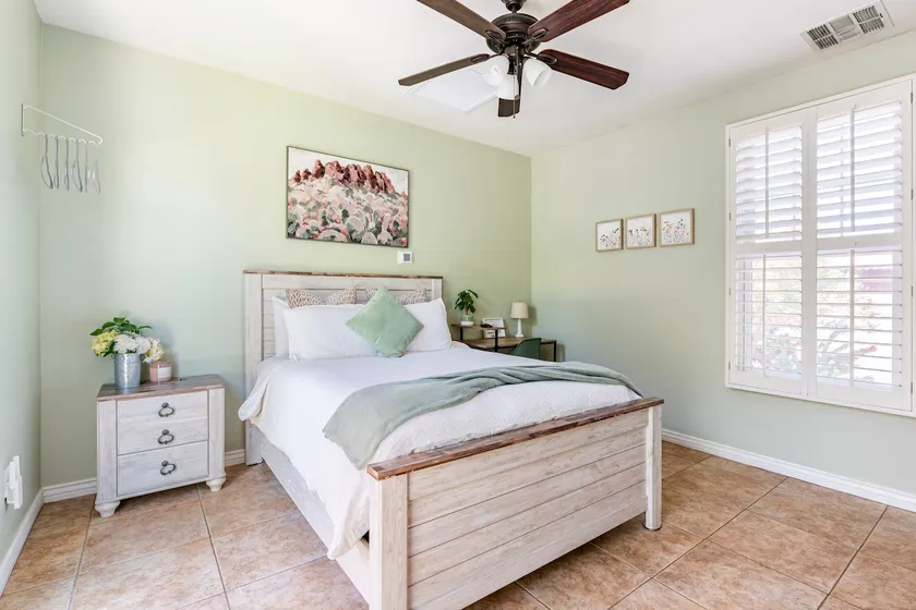 Private Detached Tuscan Casita! - Image 1