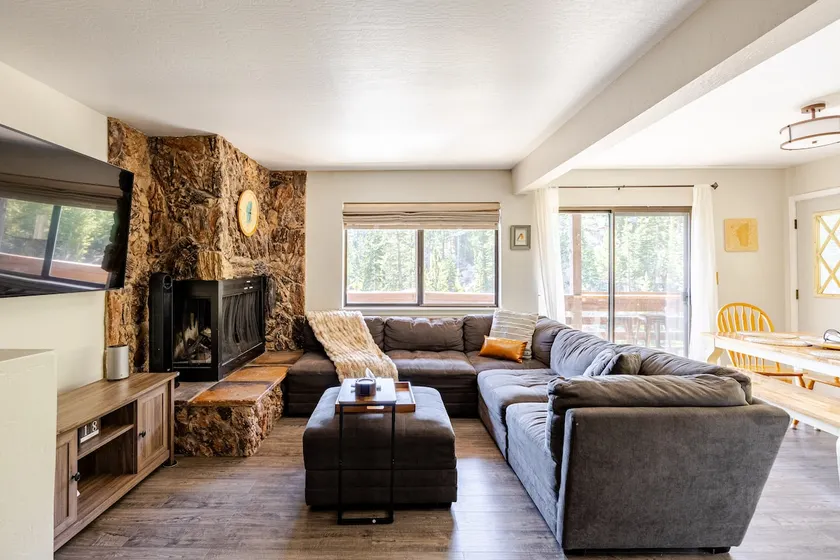 Stagecoach Condo - Image 1