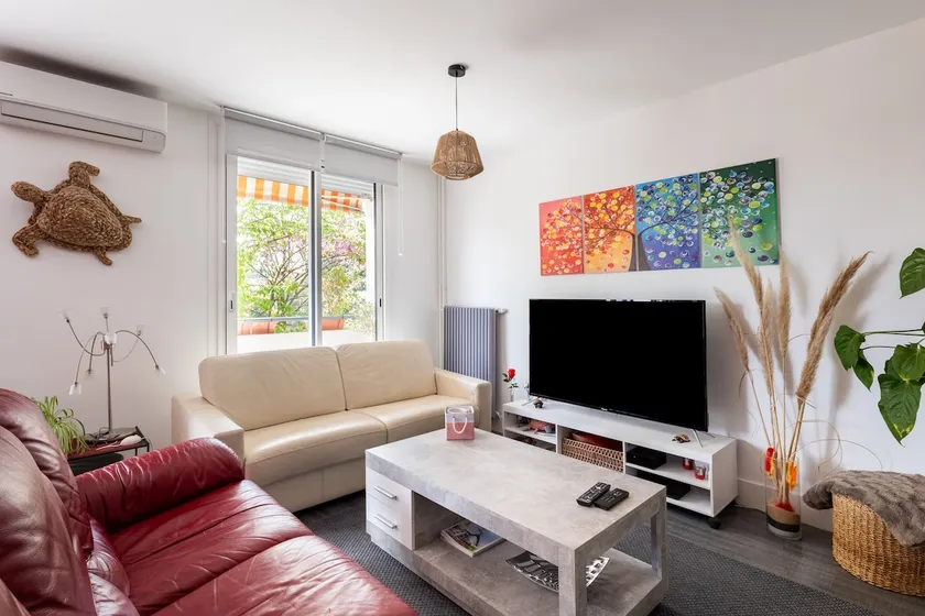 Quiet 3-bedroom apartment Lyon Eurexpo Groupama LDLC Arena St Ex - Image 1
