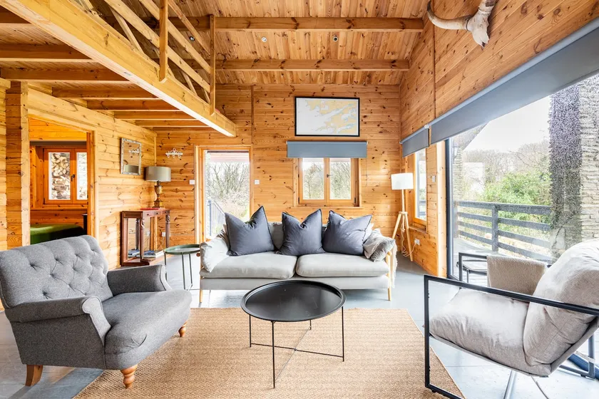 Rock Lodge - Image 1
