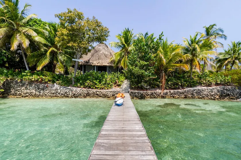 Isla Amor - Image 1