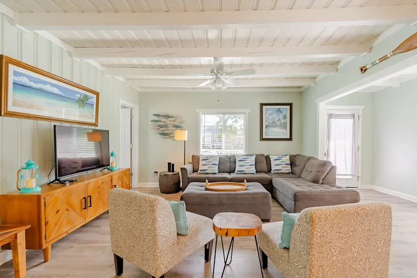 Bimini's Beach Bungalow - Image 1