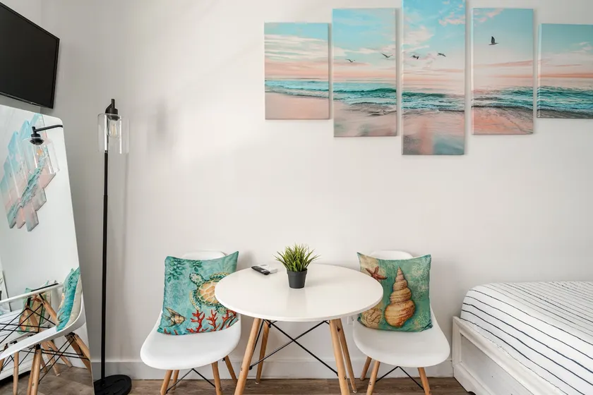 Sea Breeze: Your heaven at 2 step from the beach! - Image 1