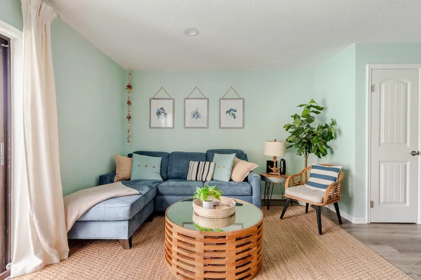 Ocean Breeze Retreat - Image 1