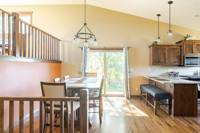 Spacious, Peaceful Home Near Trails & Attractions - Image 1