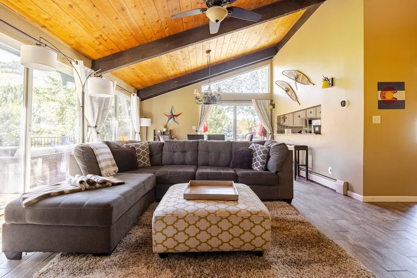 Sunny, Golf Course Home w/ Private Hot Tub & Deck! - Image 1