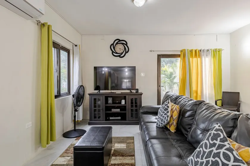 Cozy Stay, 2 Bedroom @ Camelot Village PH1. - Image 1