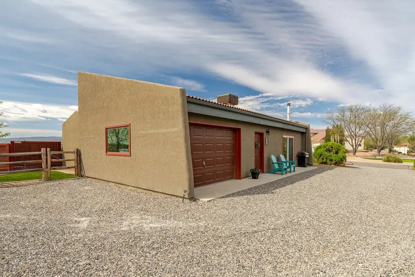 The Bungalow at Casa Del Sol in Mantey Heights - Image 1