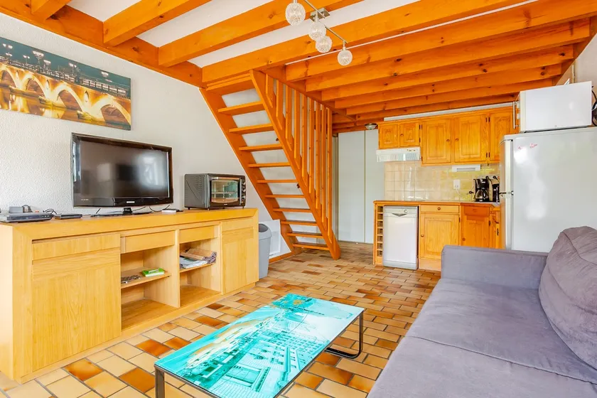 Townhouse 500 m from Lake Biscarrosse - Image 1