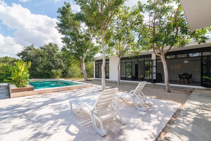 Casa de los Pájaros - house in nature - Image 1
