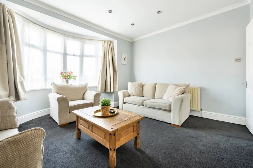 Lovely residential home 2 bed apartments - Image 1