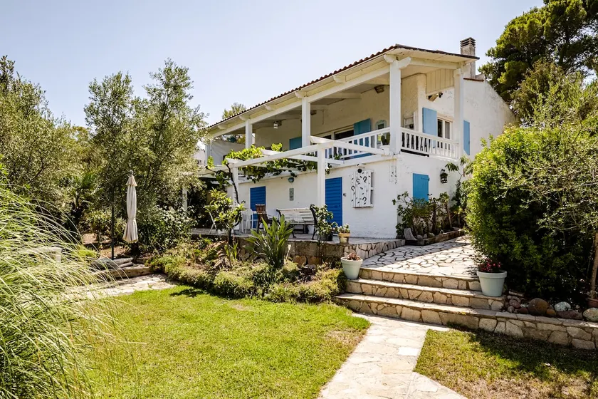 Alghero Villa Smeralda - Total relaxation and privacy - CIN IT090003C2000P4633 - Image 1