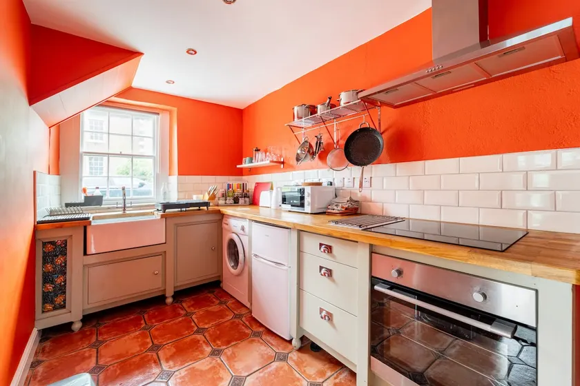 Cosy house in historic village near Cumbria Way. - Image 1