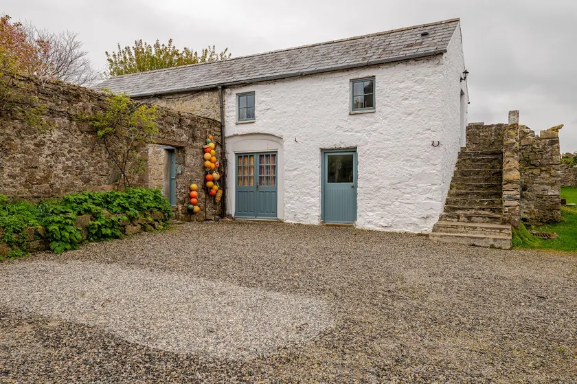 Easkey bright loft apartment, on Wild Atlantic Way - Image 1