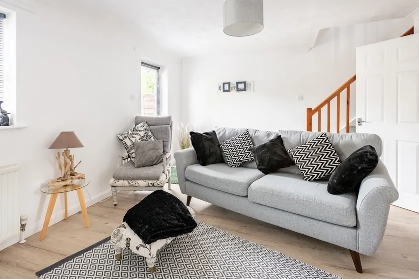 2-Bedroom country cottage, close to Southwold - Image 1