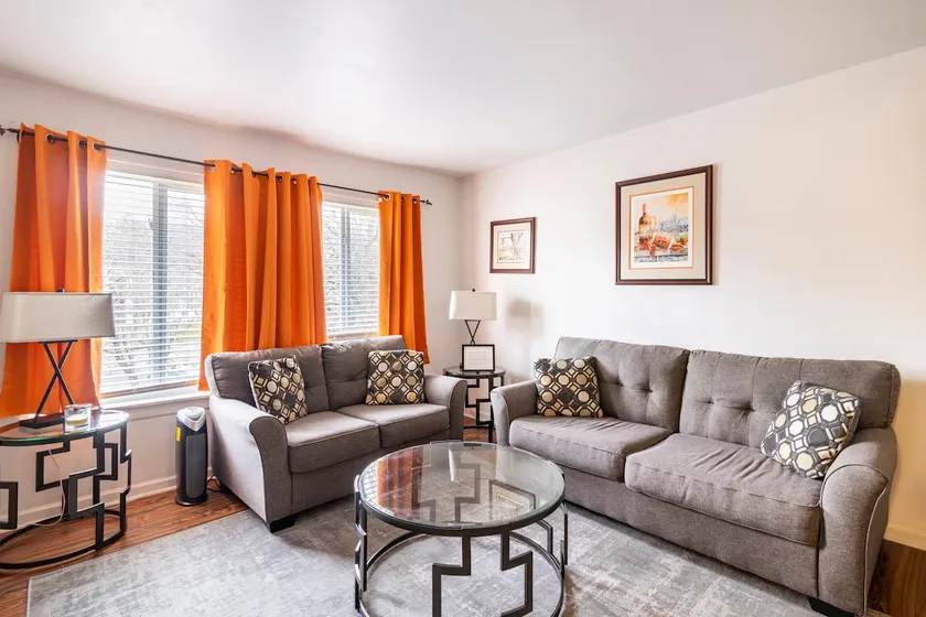 Hokie Home - 3 bedroom condo with all you need! - Image 1
