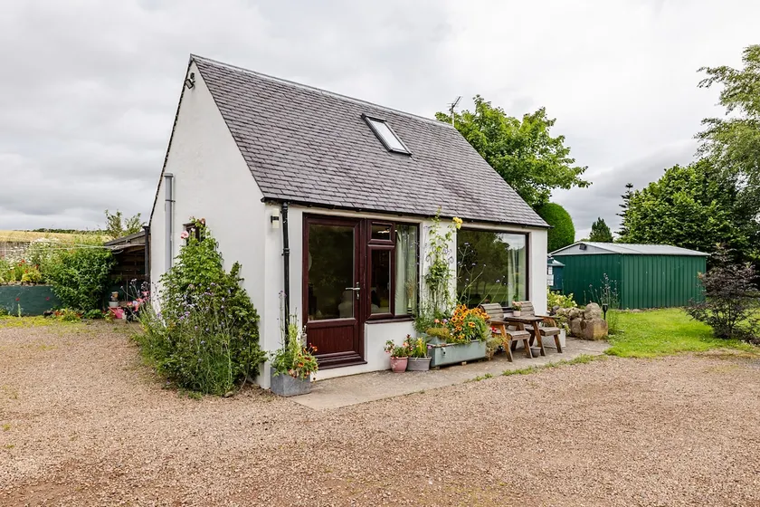 Peaceful rural, idyllic, hideaway, in the Borders - Image 1