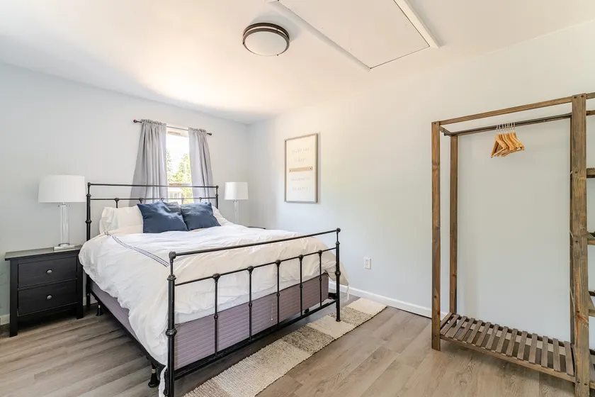 Cozy 1 Bedroom Apartment Getaway - Image 1