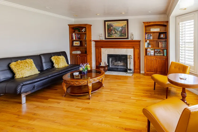 Recharge in quiet mountain neighborhood! Great 180 views! Nearby hiking &skiing! - Image 1