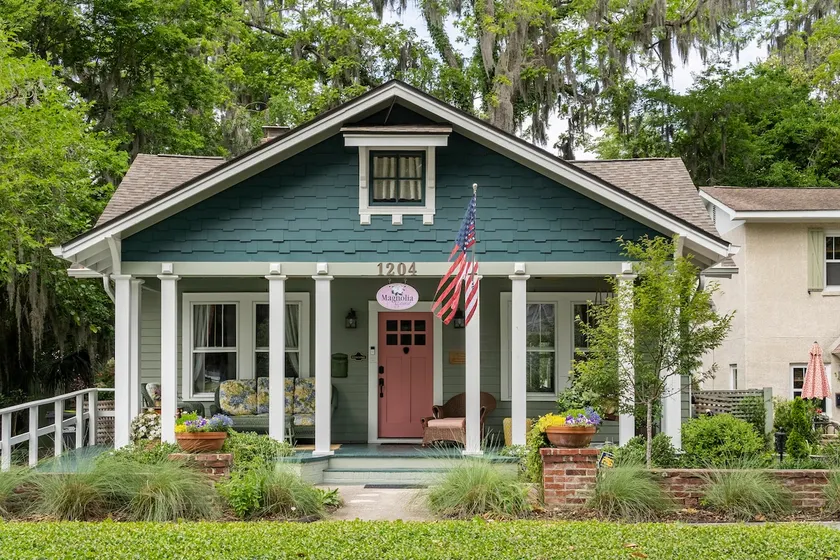 The Craftsman Cottage, in Beaufort, South Carolina - Image 1
