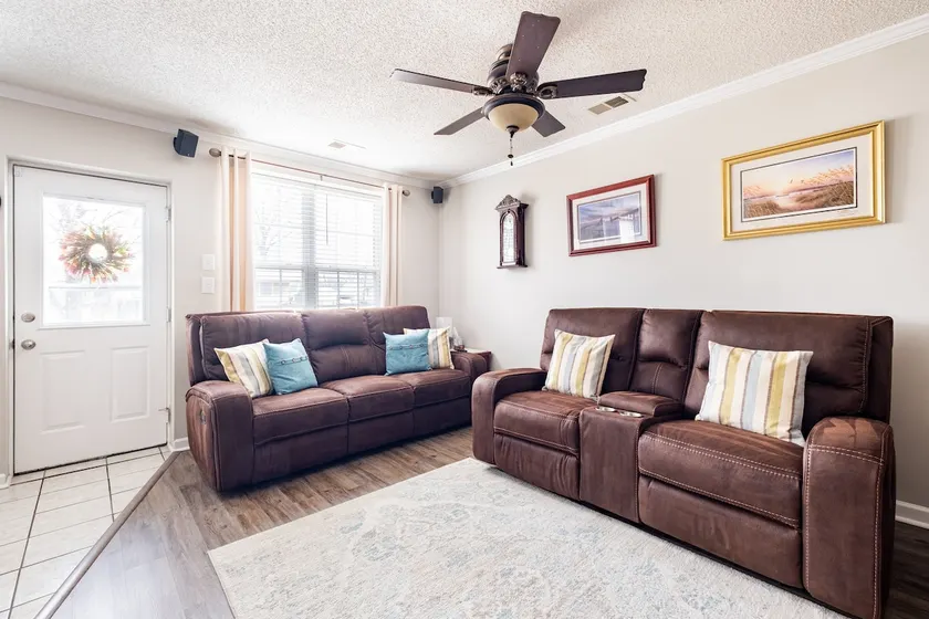 Cozy Concord Cottage - Image 1