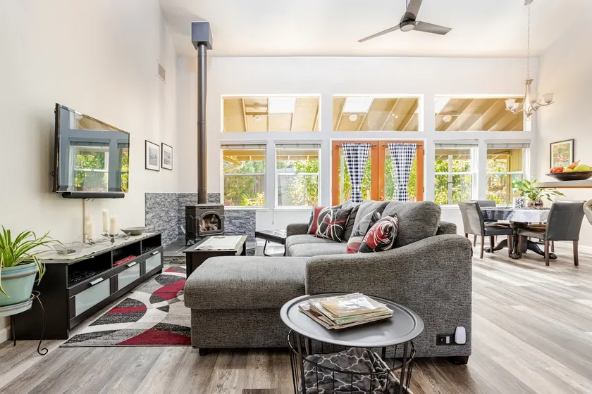 Casita Sebastopol - Image 1