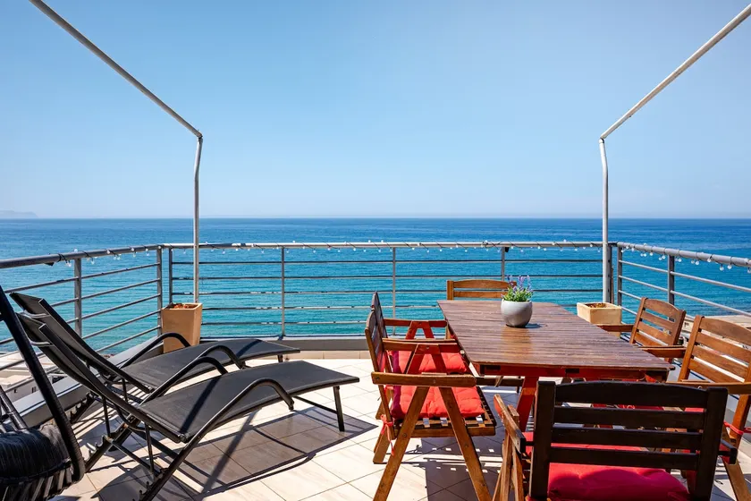 Valeria Sea View Apartment in Rethymno, Crete - Image 1
