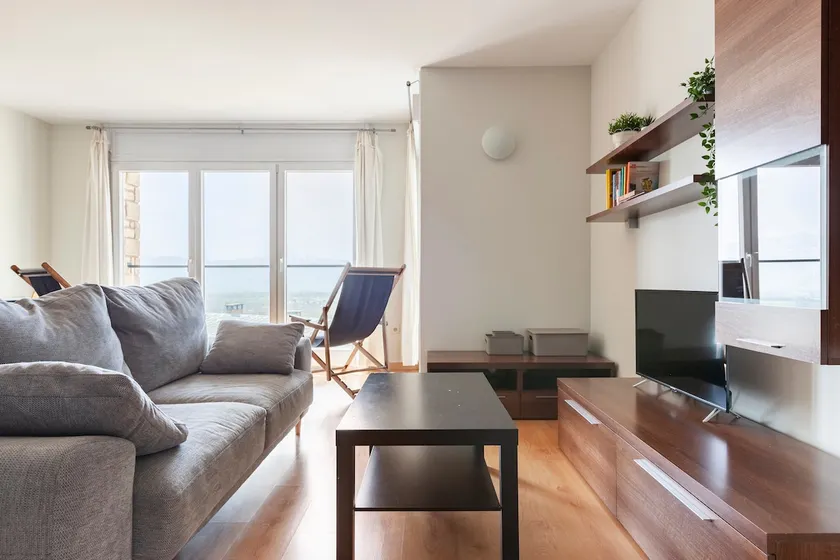 Comfortable Duplex with view – 8 people – Wi-Fi - Image 1