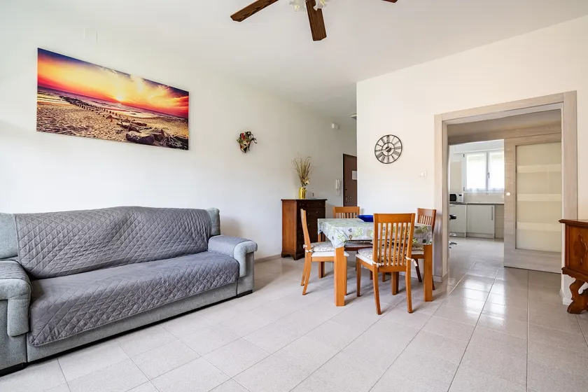 APARTMENT OF THE ROSES - Image 1