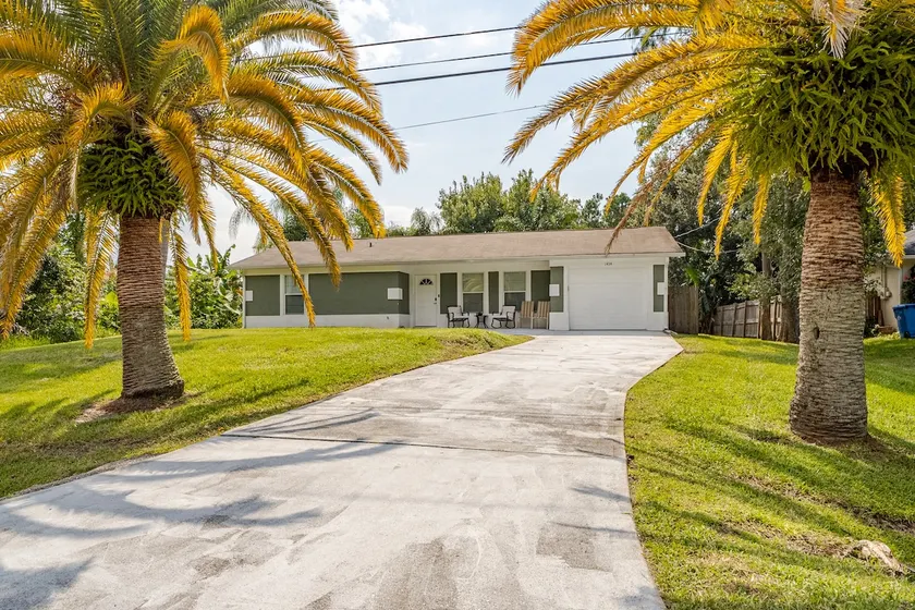 Roosevelt Blvd Daytona Beach House!! - Image 1