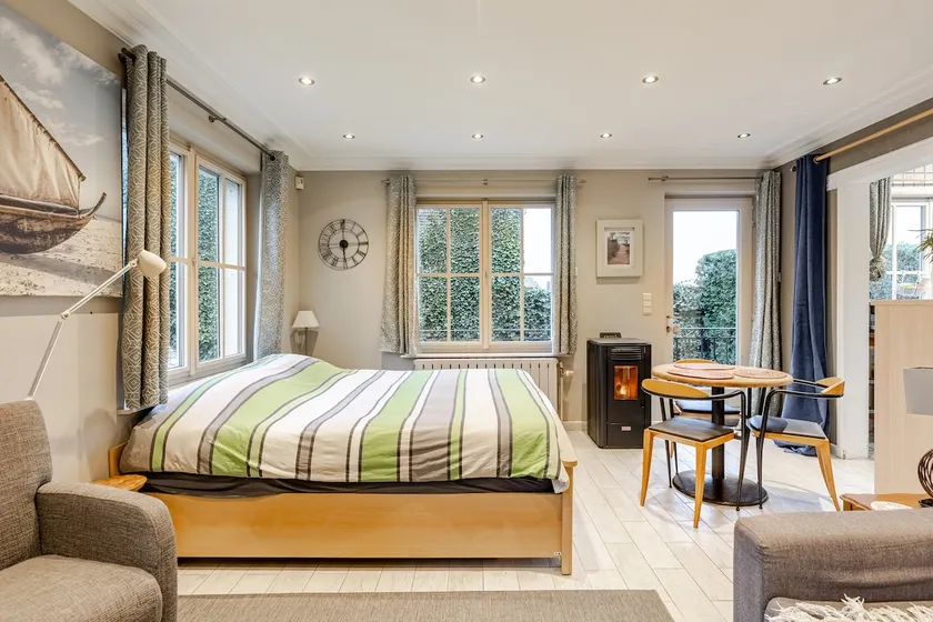 Cozy Studio 10 minutes from Charleroi Airport - Image 1