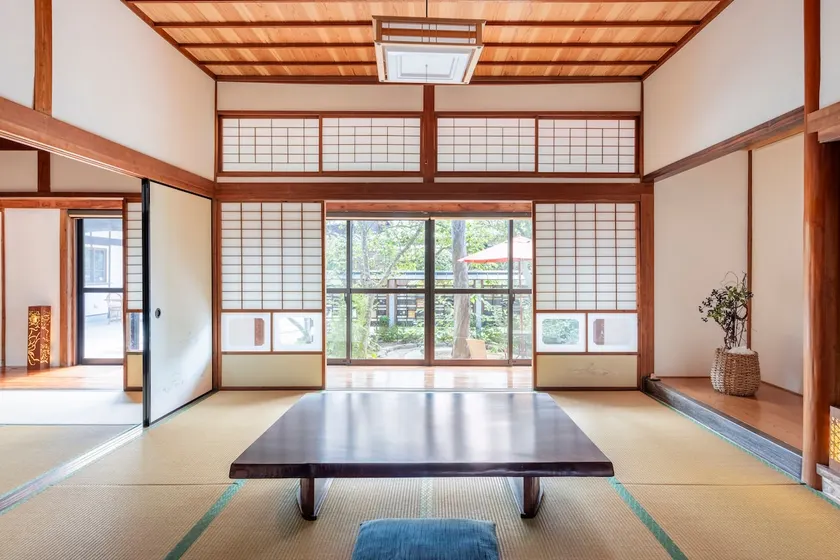 A stylish private traditional Japanese house villa - Image 1