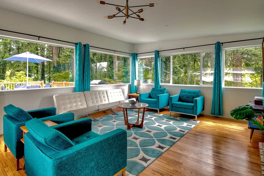 Mid-Century Modern House w/Tiki Room & Hot Tub - Image 1